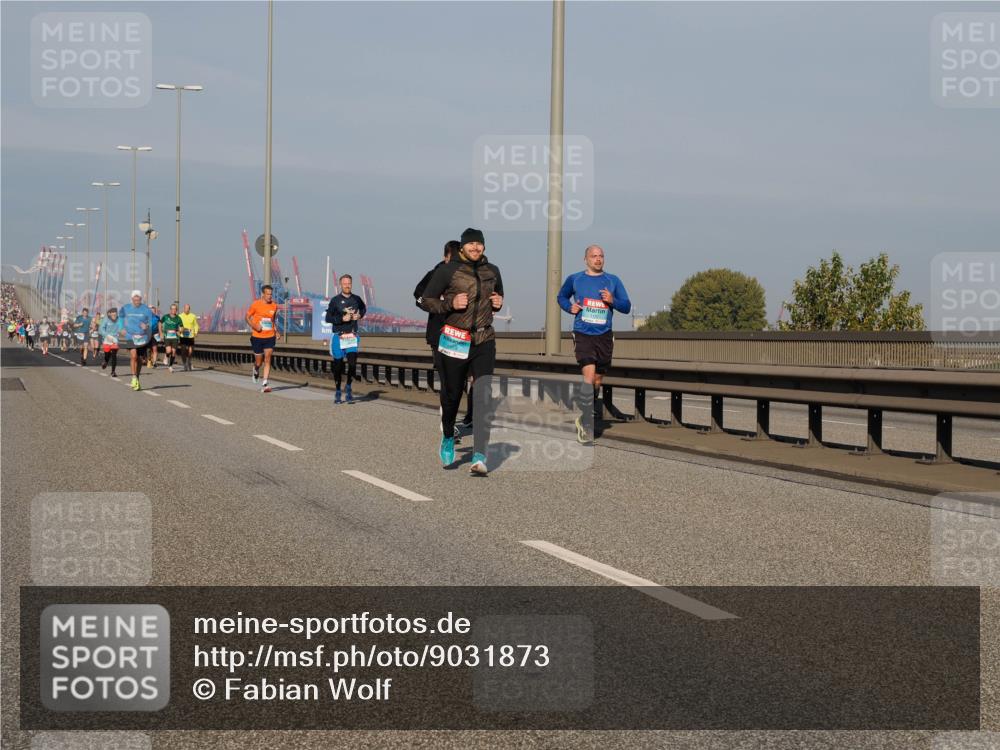 03.10.2025 - Köhlbrandbrückenlauf Fabian Wolf http://msf.ph/oto/9031873 03.10.2025 09:46:07 Position 3  meine-sportfotos.de