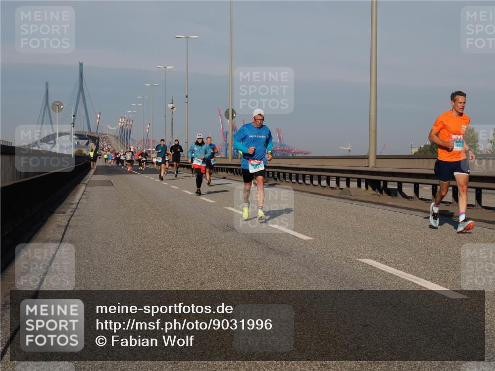 03.10.2025 - Köhlbrandbrückenlauf Fabian Wolf http://msf.ph/oto/9031996 03.10.2025 09:46:14 Position 3 1315 meine-sportfotos.de