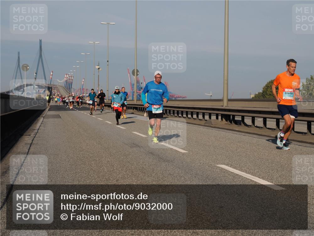03.10.2025 - Köhlbrandbrückenlauf Fabian Wolf http://msf.ph/oto/9032000 03.10.2025 09:46:14 Position 3 1315 meine-sportfotos.de
