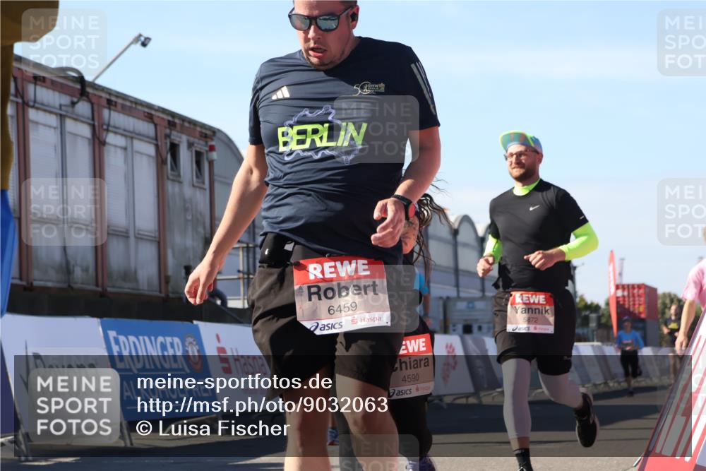 03.10.2025 - Köhlbrandbrückenlauf Luisa Fischer http://msf.ph/oto/9032063 03.10.2025 13:07:22 Ziel 4287, 4288, 4590, 4649, 4794, 4806, 5645, 5646, 5870, 5872, 6302, 6459 meine-sportfotos.de