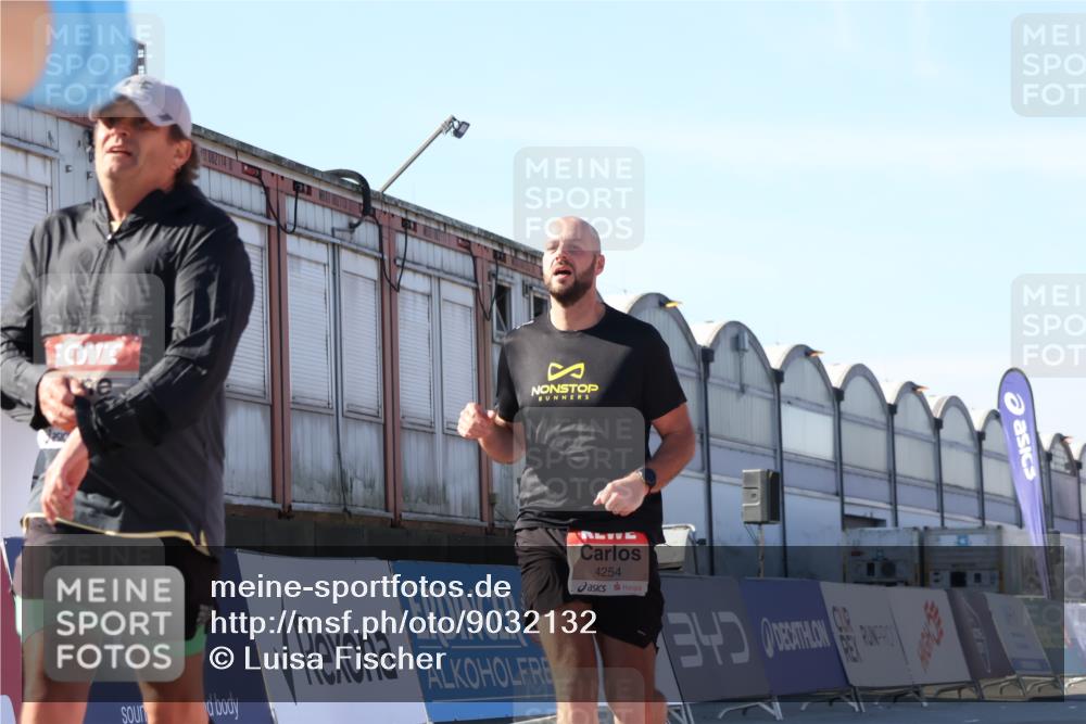 03.10.2025 - Köhlbrandbrückenlauf Luisa Fischer http://msf.ph/oto/9032132 03.10.2025 13:07:32 Ziel 4113, 4165, 4254, 4263, 4287, 4288, 4375, 4590, 4636, 5645, 5646, 5870, 5872 meine-sportfotos.de