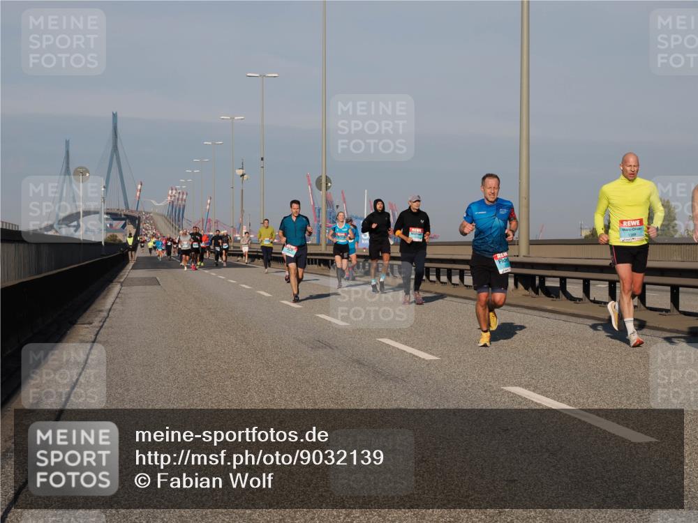 03.10.2025 - Köhlbrandbrückenlauf Fabian Wolf http://msf.ph/oto/9032139 03.10.2025 09:46:21 Position 3 1168 meine-sportfotos.de