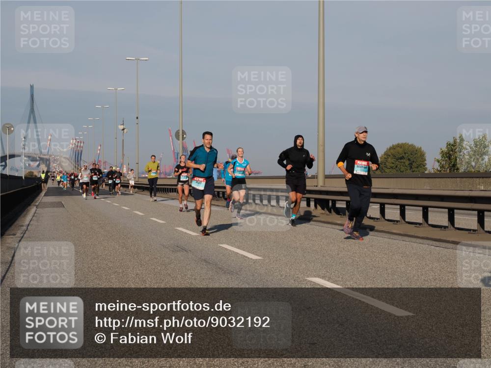 03.10.2025 - Köhlbrandbrückenlauf Fabian Wolf http://msf.ph/oto/9032192 03.10.2025 09:46:23 Position 3  meine-sportfotos.de