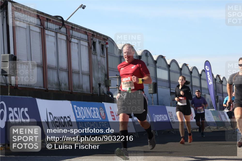 03.10.2025 - Köhlbrandbrückenlauf Luisa Fischer http://msf.ph/oto/9032216 03.10.2025 13:07:44 Ziel 4159, 4165, 4263, 4382, 6285, 6384, 6744, 6800, 6821 meine-sportfotos.de