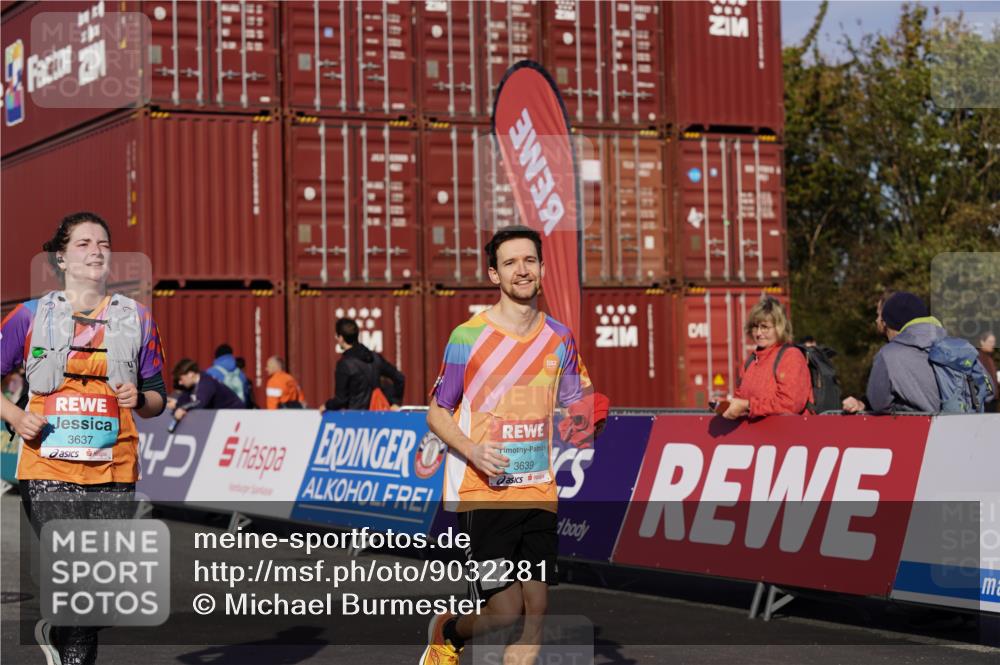 03.10.2025 - Köhlbrandbrückenlauf Michael Burmester http://msf.ph/oto/9032281 03.10.2025 10:39:11 Ziel 2014, 3286, 3637, 3639 meine-sportfotos.de