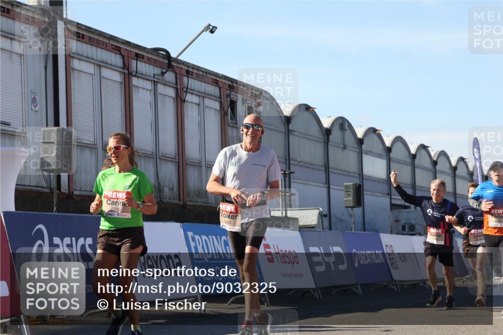 03.10.2025 - Köhlbrandbrückenlauf Luisa Fischer http://msf.ph/oto/9032325 03.10.2025 13:07:58 Ziel 4184, 4310, 4357, 4382, 4395, 4639, 5959, 5993, 6022, 6120, 6163, 6244, 6285, 6348, 6409, 6651, 6696, 6821 meine-sportfotos.de