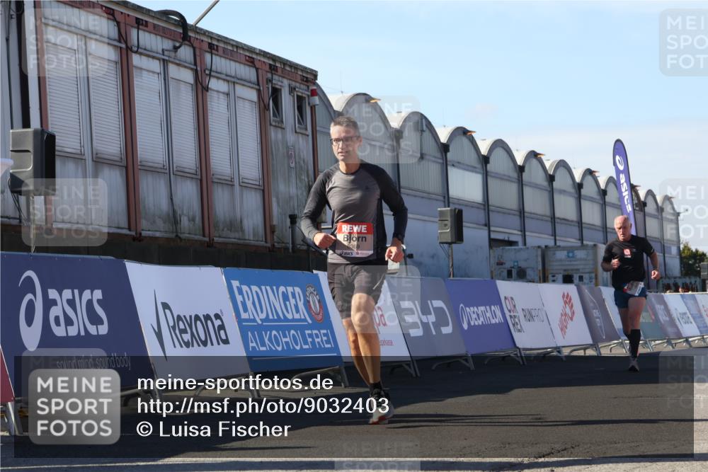 03.10.2025 - Köhlbrandbrückenlauf Luisa Fischer http://msf.ph/oto/9032403 03.10.2025 13:08:24 Ziel 4307, 4768, 5243, 5804, 5994, 6021, 6369, 6569, 6647 meine-sportfotos.de