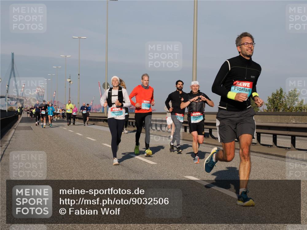 03.10.2025 - Köhlbrandbrückenlauf Fabian Wolf http://msf.ph/oto/9032506 03.10.2025 09:46:39 Position 3 3719 meine-sportfotos.de