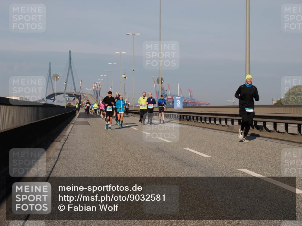 03.10.2025 - Köhlbrandbrückenlauf Fabian Wolf http://msf.ph/oto/9032581 03.10.2025 09:46:43 Position 3  meine-sportfotos.de
