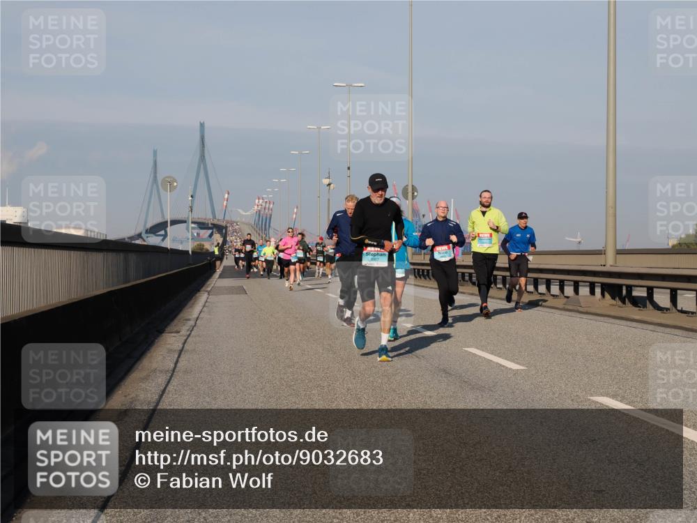 03.10.2025 - Köhlbrandbrückenlauf Fabian Wolf http://msf.ph/oto/9032683 03.10.2025 09:46:48 Position 3 3307 meine-sportfotos.de