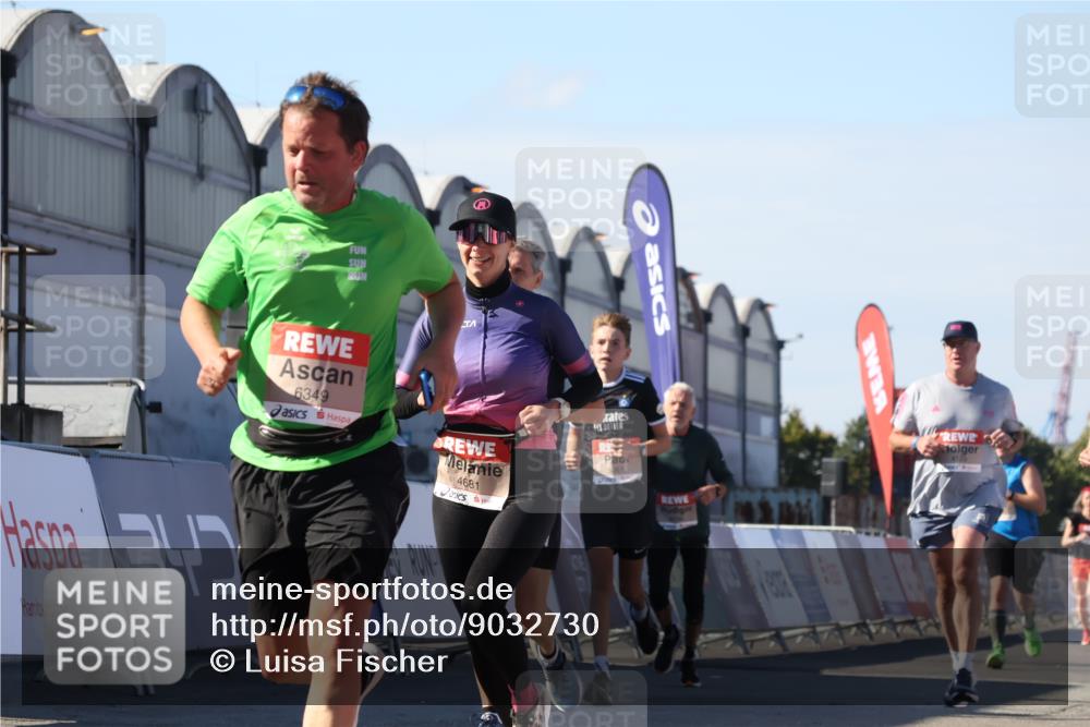 03.10.2025 - Köhlbrandbrückenlauf Luisa Fischer http://msf.ph/oto/9032730 03.10.2025 13:09:18 Ziel 4129, 4334, 4351, 4377, 4486, 4681, 4901, 5061, 5242, 5740, 6037, 6062, 6349, 6562, 6661, 6743, 6814, 6816 meine-sportfotos.de