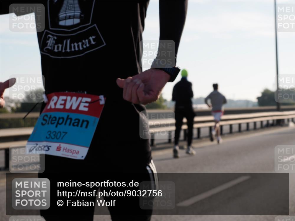 03.10.2025 - Köhlbrandbrückenlauf Fabian Wolf http://msf.ph/oto/9032756 03.10.2025 09:46:53 Position 3 3307 meine-sportfotos.de