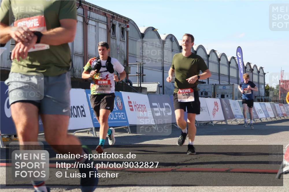03.10.2025 - Köhlbrandbrückenlauf Luisa Fischer http://msf.ph/oto/9032827 03.10.2025 13:09:36 Ziel 4212, 4262, 4298, 4358, 4365, 4502, 4614, 5803, 5813, 5907, 6379, 6438, 6481, 6667, 6803 meine-sportfotos.de