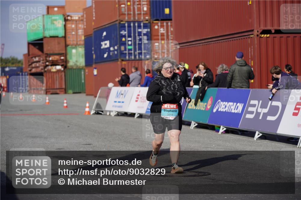 03.10.2025 - Köhlbrandbrückenlauf Michael Burmester http://msf.ph/oto/9032829 03.10.2025 10:40:32 Ziel 3319 meine-sportfotos.de