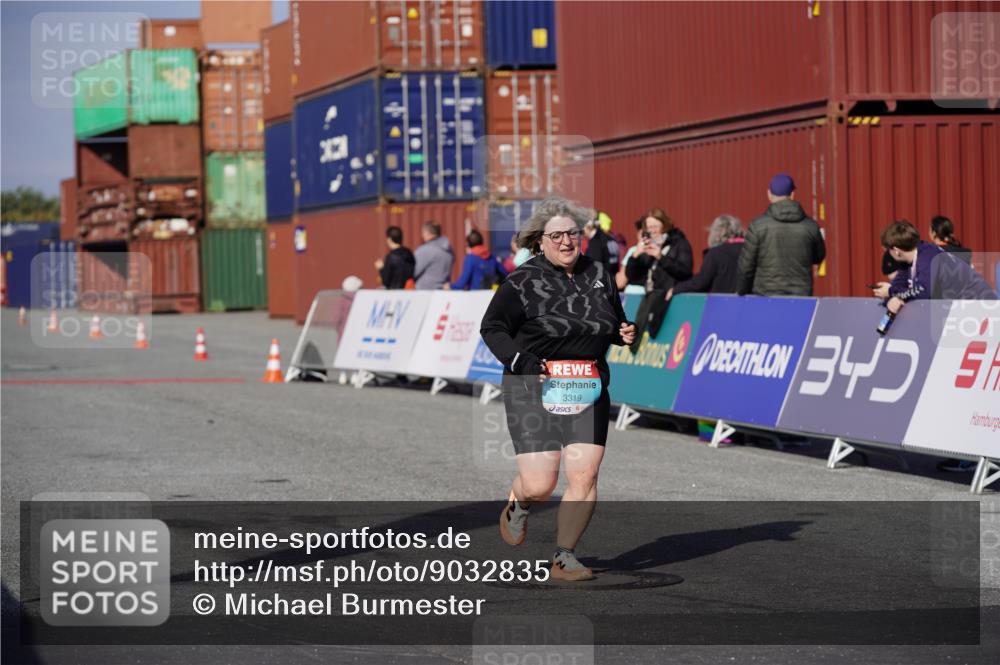 03.10.2025 - Köhlbrandbrückenlauf Michael Burmester http://msf.ph/oto/9032835 03.10.2025 10:40:32 Ziel 3319 meine-sportfotos.de