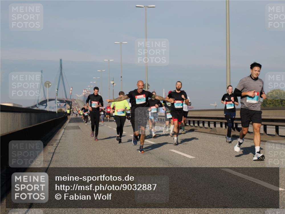 03.10.2025 - Köhlbrandbrückenlauf Fabian Wolf http://msf.ph/oto/9032887 03.10.2025 09:47:01 Position 3  meine-sportfotos.de