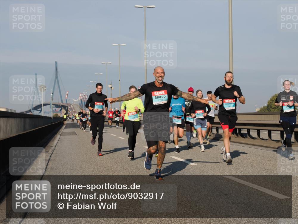 03.10.2025 - Köhlbrandbrückenlauf Fabian Wolf http://msf.ph/oto/9032917 03.10.2025 09:47:02 Position 3 1110, 1194, 1602 meine-sportfotos.de