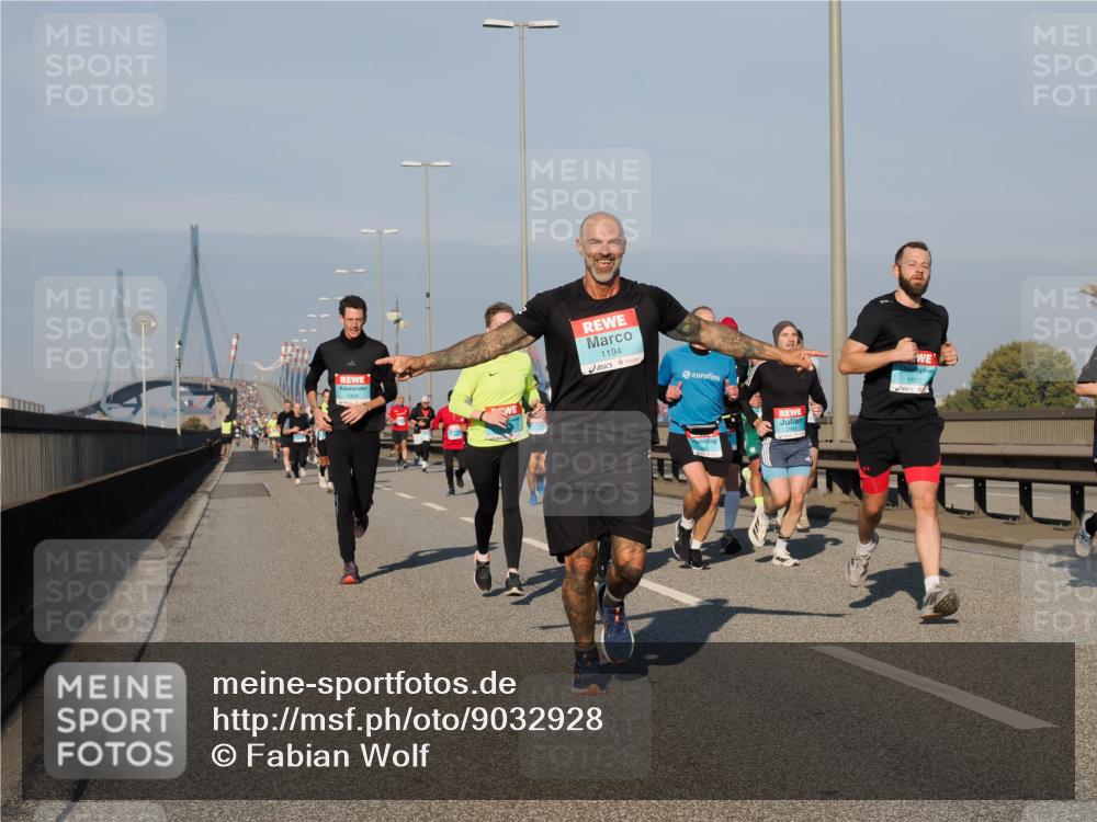 03.10.2025 - Köhlbrandbrückenlauf Fabian Wolf http://msf.ph/oto/9032928 03.10.2025 09:47:03 Position 3 1368, 1194, 1602 meine-sportfotos.de