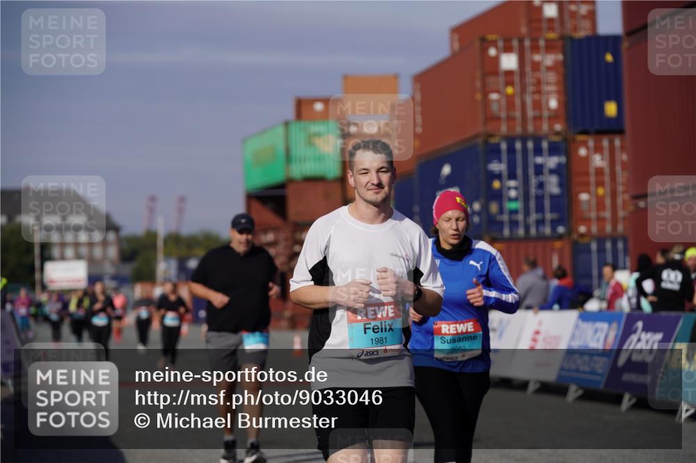 03.10.2025 - Köhlbrandbrückenlauf Michael Burmester http://msf.ph/oto/9033046 03.10.2025 10:41:00 Ziel 1518, 1981, 3080 meine-sportfotos.de