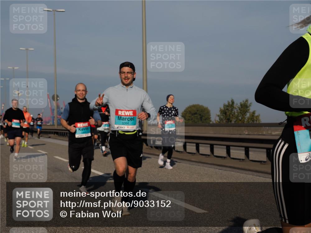 03.10.2025 - Köhlbrandbrückenlauf Fabian Wolf http://msf.ph/oto/9033152 03.10.2025 09:47:14 Position 3 3204 meine-sportfotos.de
