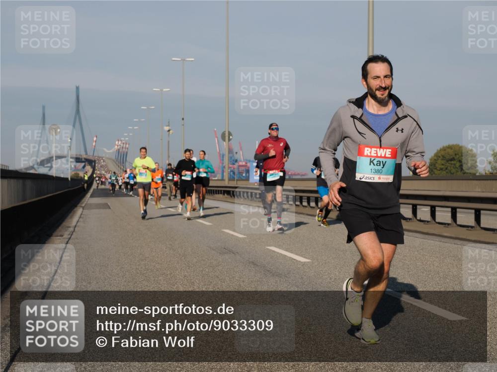03.10.2025 - Köhlbrandbrückenlauf Fabian Wolf http://msf.ph/oto/9033309 03.10.2025 09:47:22 Position 3 1380 meine-sportfotos.de