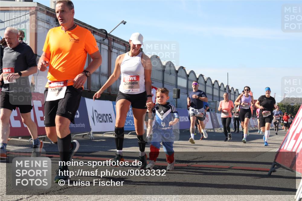 03.10.2025 - Köhlbrandbrückenlauf Luisa Fischer http://msf.ph/oto/9033332 03.10.2025 13:10:54 Ziel 4081, 4352, 4370, 4401, 4412, 4547, 4689, 4862, 4933, 4998, 5103, 5791, 5965, 6274, 6665, 6797 meine-sportfotos.de