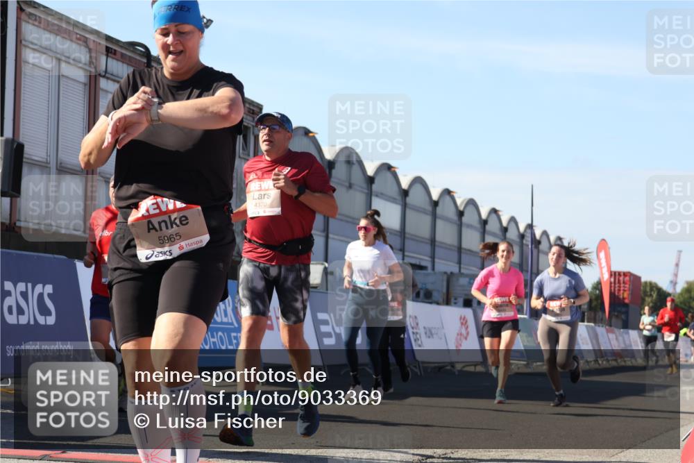 03.10.2025 - Köhlbrandbrückenlauf Luisa Fischer http://msf.ph/oto/9033369 03.10.2025 13:10:58 Ziel 4352, 4370, 4401, 4412, 4506, 4547, 4689, 4862, 4933, 4998, 5103, 5791, 5965, 6274, 6330, 6449, 6450, 6665, 6797 meine-sportfotos.de