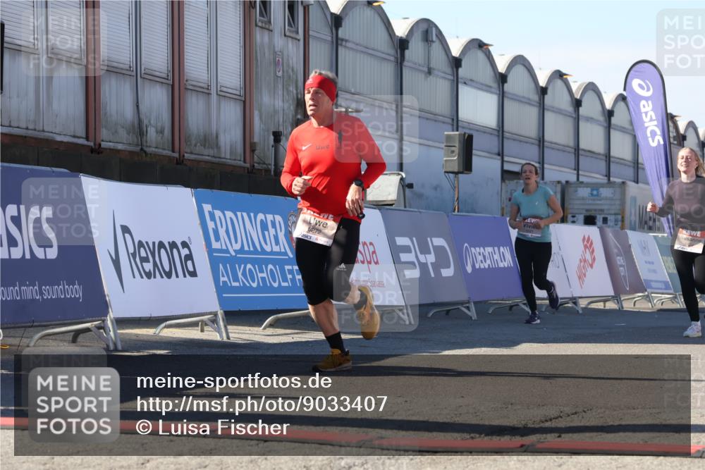 03.10.2025 - Köhlbrandbrückenlauf Luisa Fischer http://msf.ph/oto/9033407 03.10.2025 13:11:07 Ziel 4370, 4506, 4521, 4547, 4933, 4998, 5103, 5218, 5965, 6272, 6330, 6449, 6450, 6572, 6665, 6797 meine-sportfotos.de