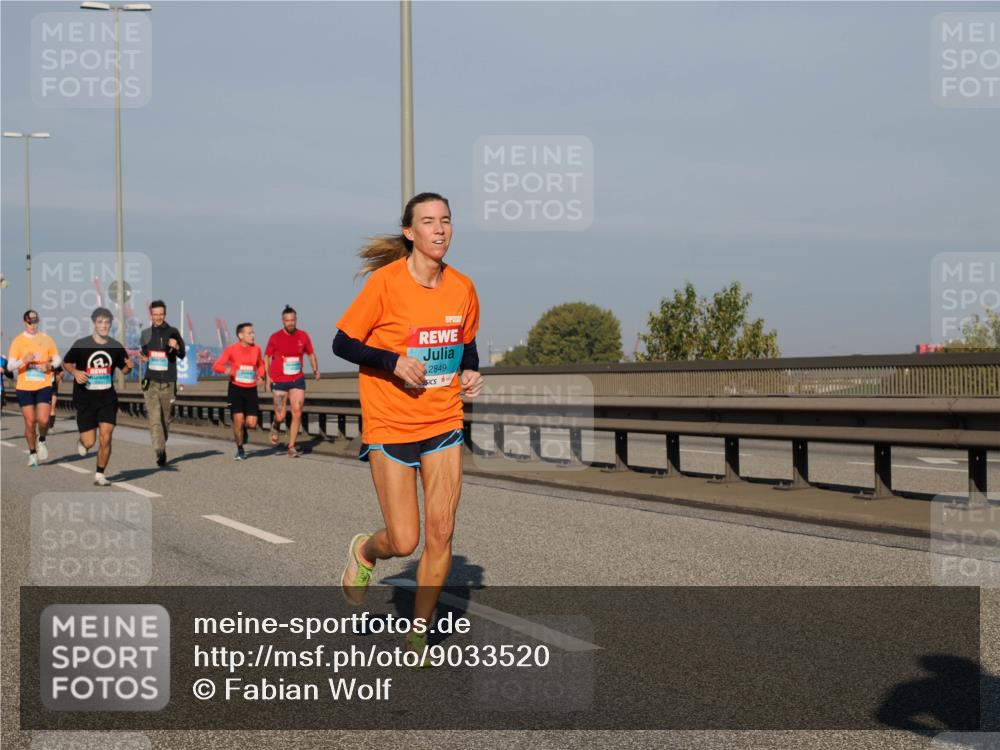 03.10.2025 - Köhlbrandbrückenlauf Fabian Wolf http://msf.ph/oto/9033520 03.10.2025 09:47:31 Position 3 2849 meine-sportfotos.de