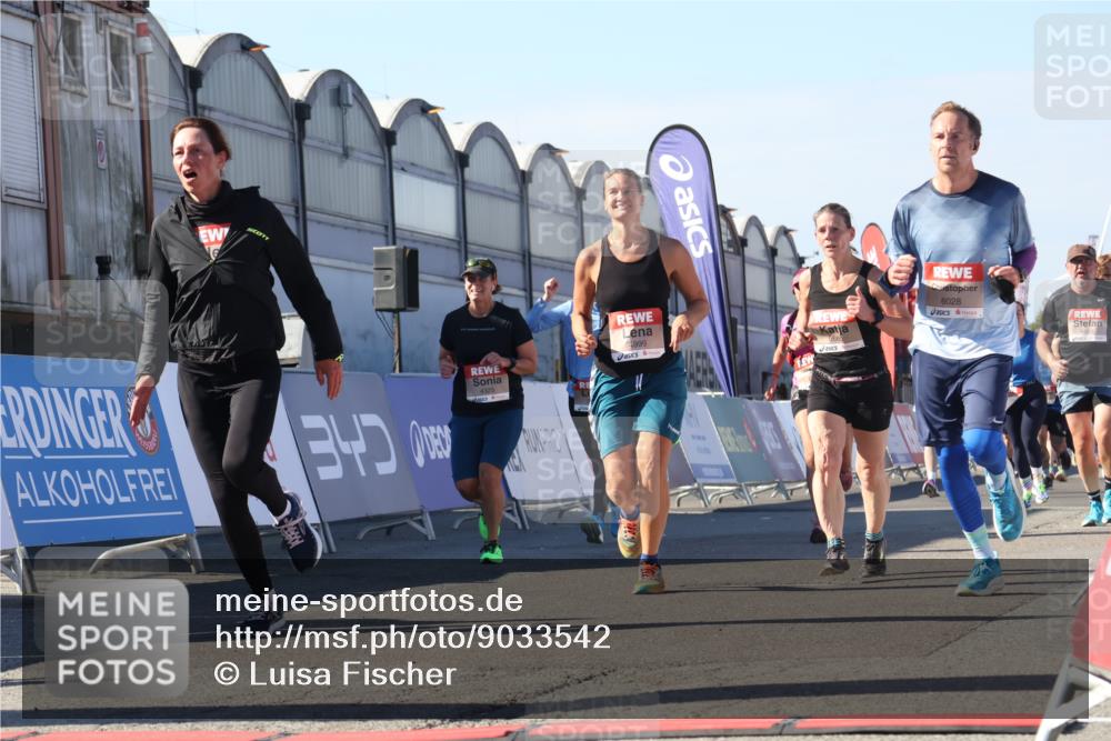 03.10.2025 - Köhlbrandbrückenlauf Luisa Fischer http://msf.ph/oto/9033542 03.10.2025 13:11:24 Ziel 4135, 4293, 4315, 4325, 4597, 4999, 5145, 5258, 5522, 5754, 5939, 6028, 6080, 6563, 6680, 6685, 6686, 6690, 6691, 6726, 6727, 6751 meine-sportfotos.de