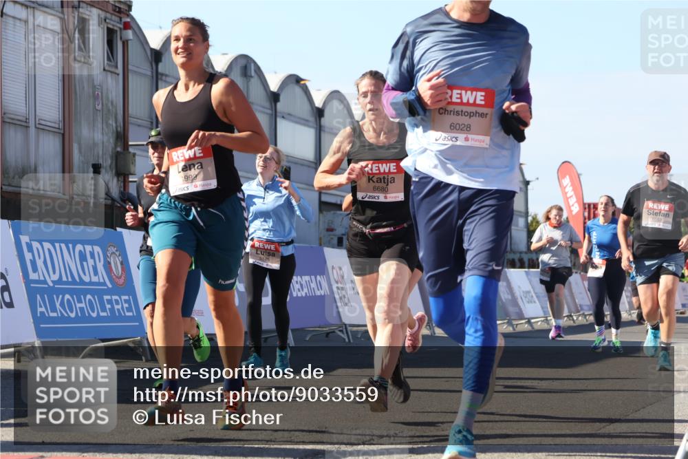 03.10.2025 - Köhlbrandbrückenlauf Luisa Fischer http://msf.ph/oto/9033559 03.10.2025 13:11:26 Ziel 4293, 4315, 4325, 4597, 4999, 5145, 5522, 5754, 5794, 5939, 6028, 6080, 6563, 6680, 6685, 6686, 6690, 6691, 6726 meine-sportfotos.de