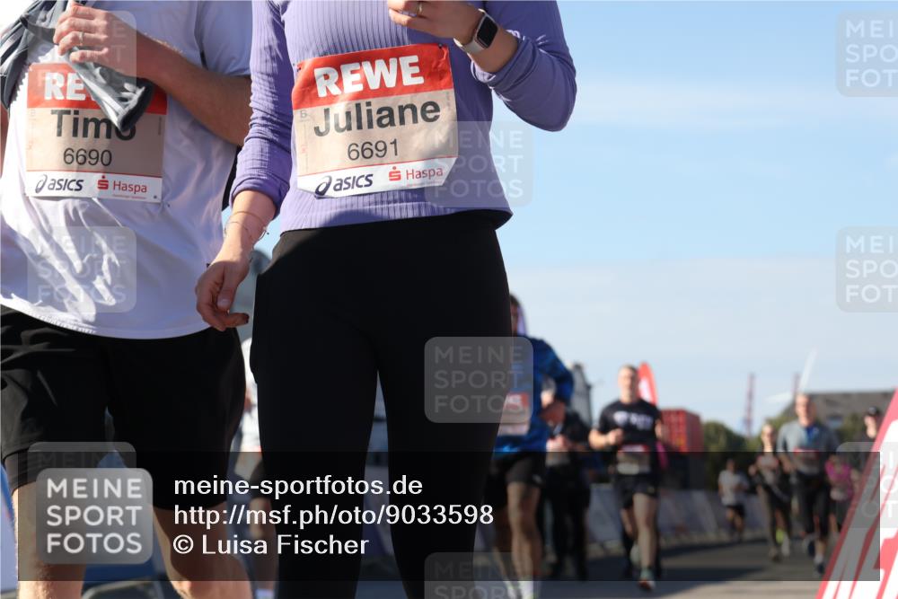 03.10.2025 - Köhlbrandbrückenlauf Luisa Fischer http://msf.ph/oto/9033598 03.10.2025 13:11:31 Ziel 4158, 4293, 4315, 4325, 4427, 4501, 4538, 4597, 4617, 4777, 4799, 4845, 4999, 5145, 5794, 5939, 6028, 6080, 6517, 6563, 6680, 6690, 6691, 6726 meine-sportfotos.de