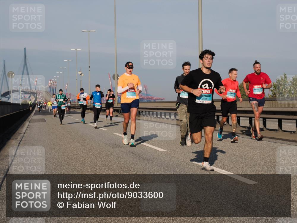 03.10.2025 - Köhlbrandbrückenlauf Fabian Wolf http://msf.ph/oto/9033600 03.10.2025 09:47:35 Position 3 1474, 1144, 2901, 1273 meine-sportfotos.de