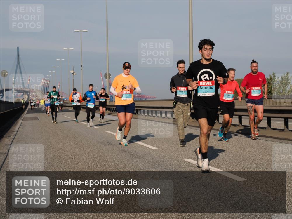03.10.2025 - Köhlbrandbrückenlauf Fabian Wolf http://msf.ph/oto/9033606 03.10.2025 09:47:35 Position 3 1273, 2901, 1144, 1165, 1474 meine-sportfotos.de
