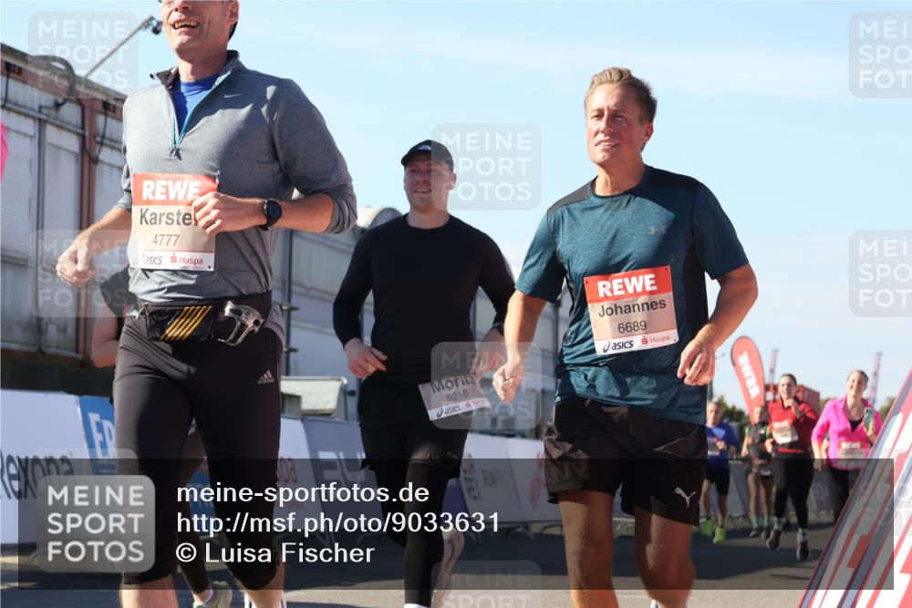 03.10.2025 - Köhlbrandbrückenlauf Luisa Fischer http://msf.ph/oto/9033631 03.10.2025 13:11:37 Ziel 4158, 4315, 4325, 4427, 4501, 4538, 4568, 4617, 4736, 4777, 4782, 4799, 4845, 4999, 5145, 5794, 5866, 5869, 5937, 6028, 6217, 6218, 6517, 6563, 6680, 6689, 6690, 6691 meine-sportfotos.de