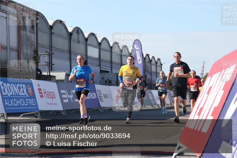 03.10.2025 - Köhlbrandbrückenlauf Luisa Fischer http://msf.ph/oto/9033694 03.10.2025 13:11:50 Ziel 4100, 4101, 4178, 4353, 4354, 4469, 4568, 4685, 4736, 4782, 5097, 5396, 5426, 5866, 5869, 5937, 6033, 6048, 6049, 6622, 6763 meine-sportfotos.de