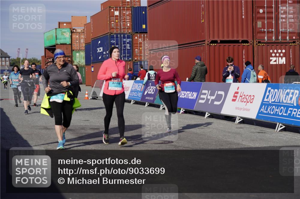 03.10.2025 - Köhlbrandbrückenlauf Michael Burmester http://msf.ph/oto/9033699 03.10.2025 10:42:04 Ziel 2178, 2179, 2277, 2278, 2429, 2515, 2531, 2603, 3070, 3284 meine-sportfotos.de