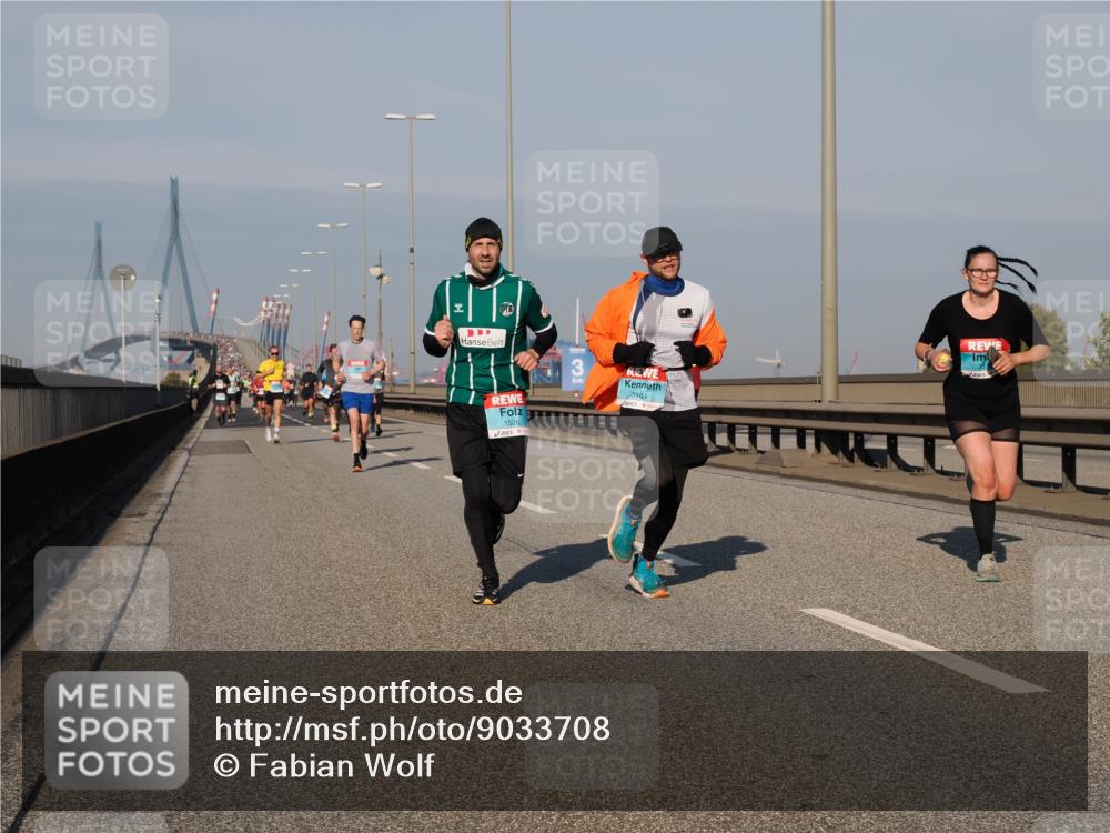 03.10.2025 - Köhlbrandbrückenlauf Fabian Wolf http://msf.ph/oto/9033708 03.10.2025 09:47:41 Position 3 1526, 0164 meine-sportfotos.de