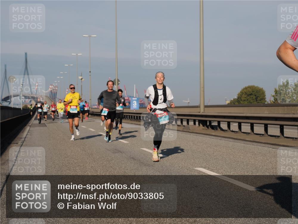 03.10.2025 - Köhlbrandbrückenlauf Fabian Wolf http://msf.ph/oto/9033805 03.10.2025 09:47:48 Position 3  meine-sportfotos.de