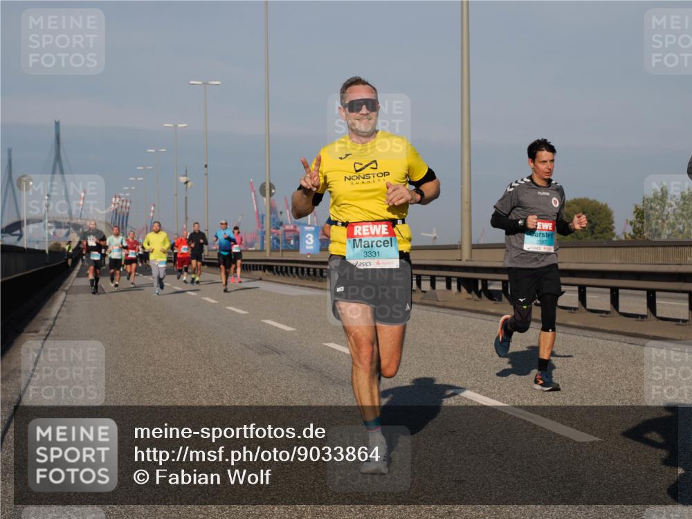 03.10.2025 - Köhlbrandbrückenlauf Fabian Wolf http://msf.ph/oto/9033864 03.10.2025 09:47:52 Position 3 3, 3331, 2587 meine-sportfotos.de