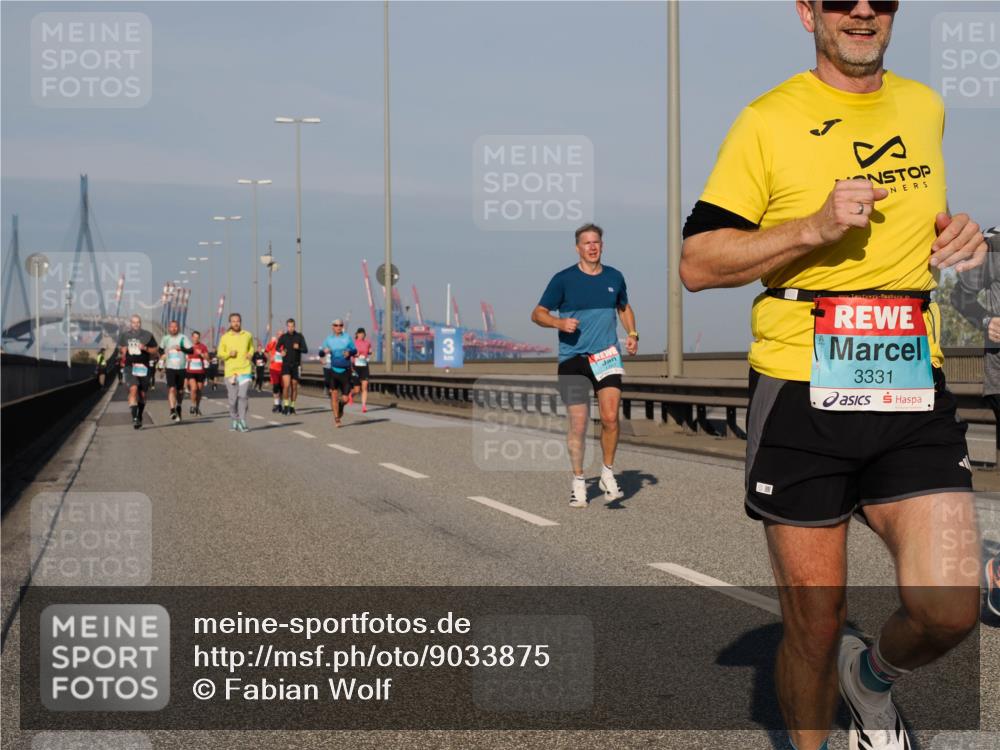 03.10.2025 - Köhlbrandbrückenlauf Fabian Wolf http://msf.ph/oto/9033875 03.10.2025 09:47:53 Position 3 3331 meine-sportfotos.de