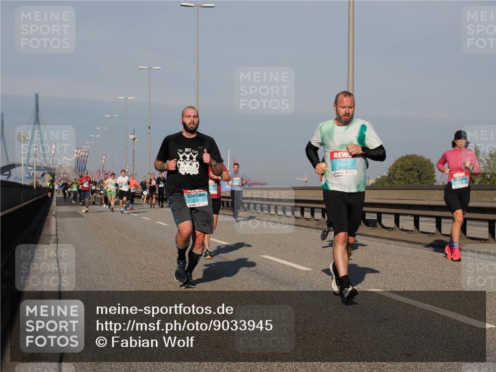 03.10.2025 - Köhlbrandbrückenlauf Fabian Wolf http://msf.ph/oto/9033945 03.10.2025 09:48:02 Position 3 3806, 2791 meine-sportfotos.de