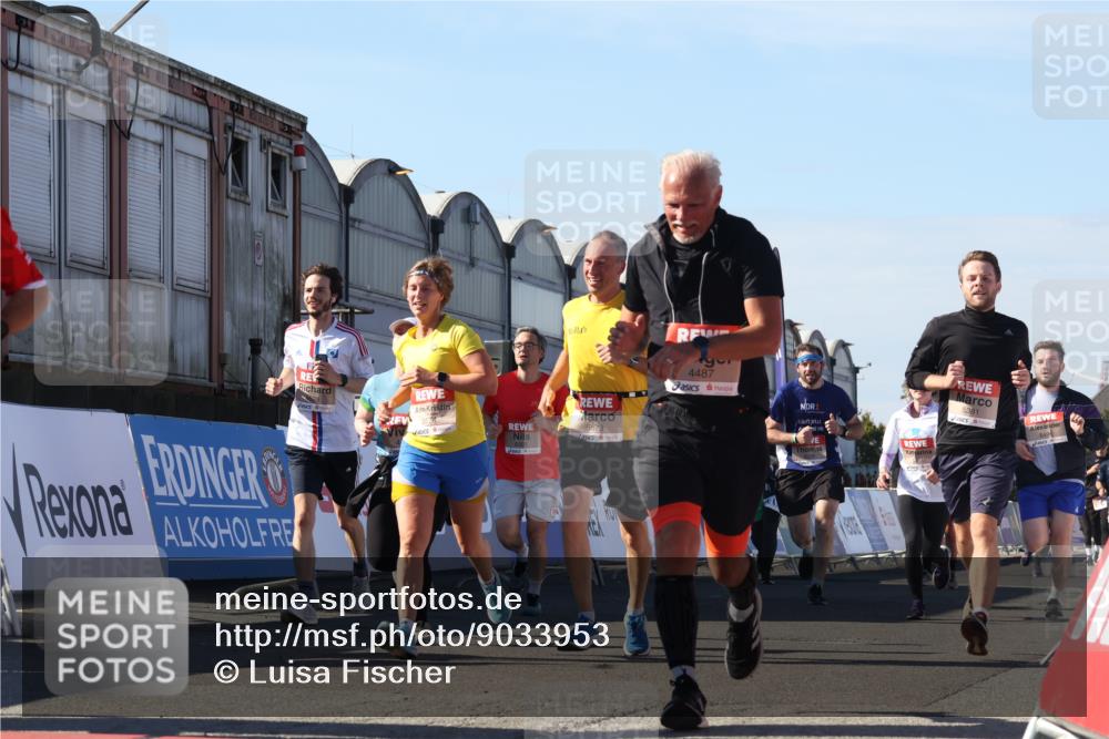 03.10.2025 - Köhlbrandbrückenlauf Luisa Fischer http://msf.ph/oto/9033953 03.10.2025 13:12:57 Ziel 4446, 4487, 4528, 4559, 4628, 4671, 4965, 5051, 5381, 5673, 5674, 6303, 6496, 6497, 6530, 6791 meine-sportfotos.de