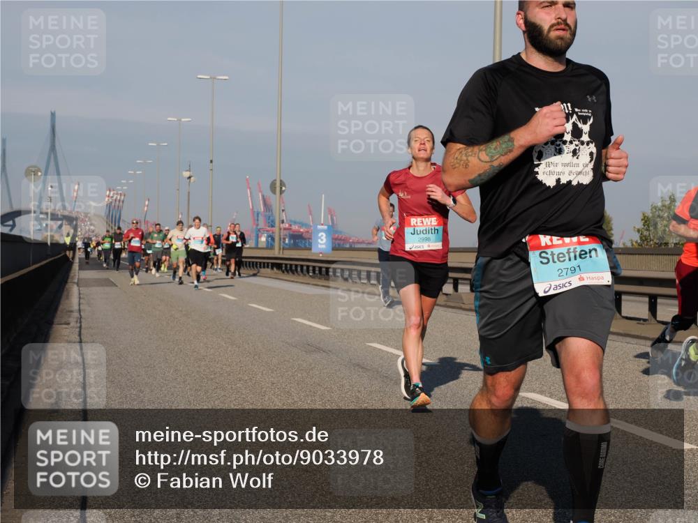 03.10.2025 - Köhlbrandbrückenlauf Fabian Wolf http://msf.ph/oto/9033978 03.10.2025 09:48:04 Position 3 2998, 2791 meine-sportfotos.de