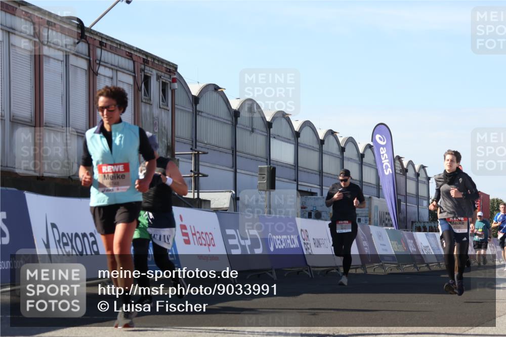 03.10.2025 - Köhlbrandbrückenlauf Luisa Fischer http://msf.ph/oto/9033991 03.10.2025 13:13:03 Ziel 4446, 4487, 4528, 4559, 4628, 4748, 4965, 5051, 5381, 5673, 5674, 6303, 6393, 6496, 6497, 6530, 6705, 6742, 6755 meine-sportfotos.de