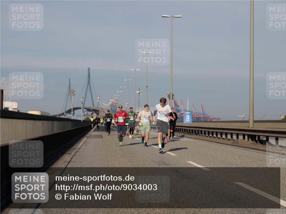 03.10.2025 - Köhlbrandbrückenlauf Fabian Wolf http://msf.ph/oto/9034003 03.10.2025 09:48:09 Position 3  meine-sportfotos.de