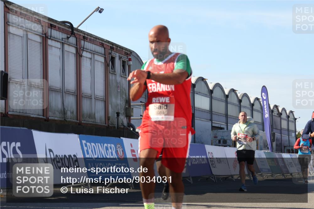 03.10.2025 - Köhlbrandbrückenlauf Luisa Fischer http://msf.ph/oto/9034031 03.10.2025 13:13:21 Ziel 4191, 4223, 4373, 4383, 4463, 4513, 4583, 4853, 5025, 5034, 5204, 5261, 5358, 5678, 5852, 6725, 6788, 6789, 6818 meine-sportfotos.de