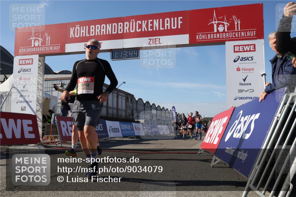 03.10.2025 - Köhlbrandbrückenlauf Luisa Fischer http://msf.ph/oto/9034079 03.10.2025 13:13:42 Ziel 4348, 4461, 4580, 4595, 5147, 5802, 5884, 5886, 5908, 6116, 6363, 6366 meine-sportfotos.de