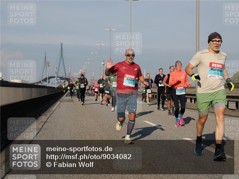 03.10.2025 - Köhlbrandbrückenlauf Fabian Wolf http://msf.ph/oto/9034082 03.10.2025 09:48:14 Position 3 2995, 1595, 1776 meine-sportfotos.de