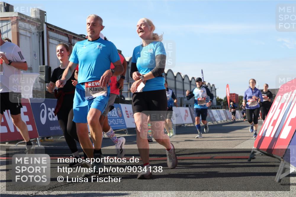 03.10.2025 - Köhlbrandbrückenlauf Luisa Fischer http://msf.ph/oto/9034138 03.10.2025 13:13:53 Ziel 4188, 4306, 4348, 4522, 4612, 4642, 4868, 5078, 5640, 5700, 5802, 5884, 5886, 6125, 6227, 6228, 6366, 6487, 6488, 6604, 6766 meine-sportfotos.de